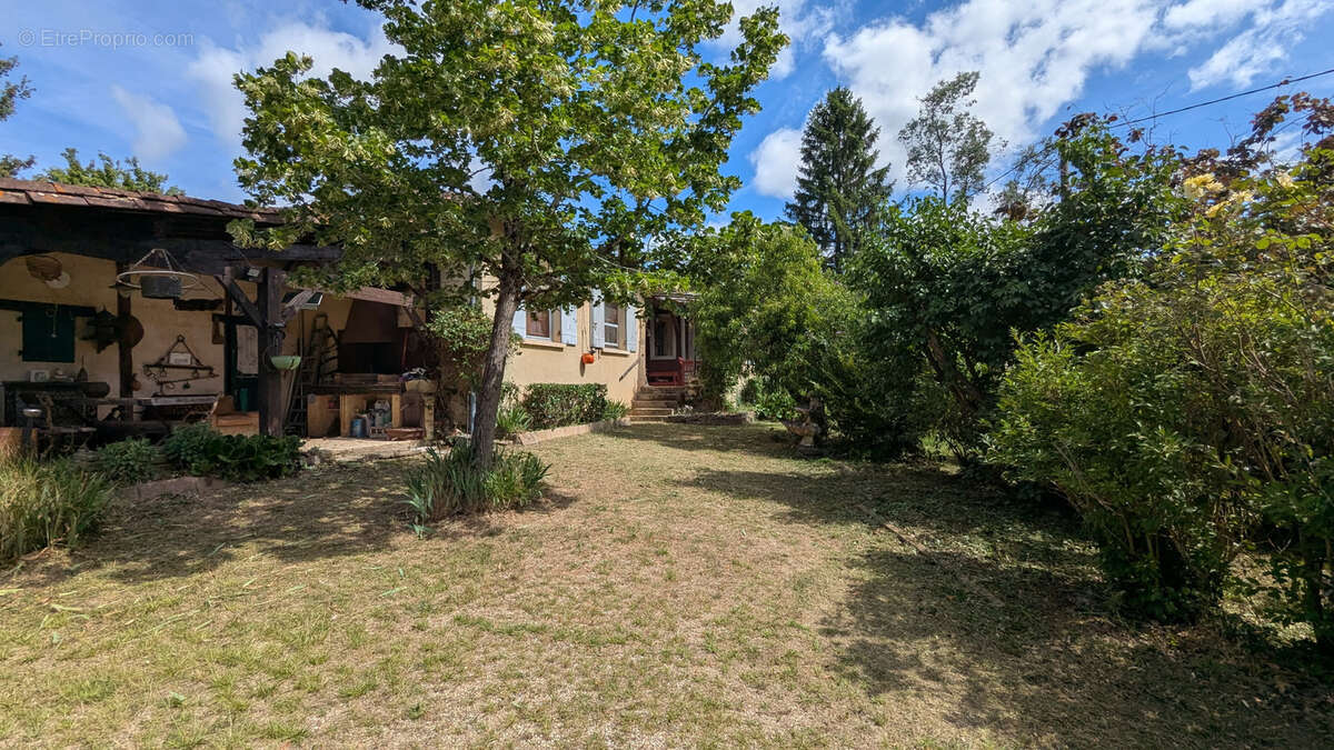 Maison à SIORAC-EN-PERIGORD