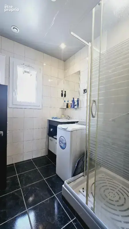Maison 86m² renovée 3 chambres garage jardin - photo 14
