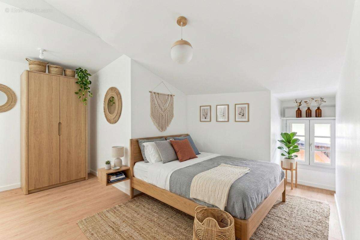 Saint-Sernin – Véritable cocon T3 duplex avec terrasse dans une chartreuse rénovée - photo 9