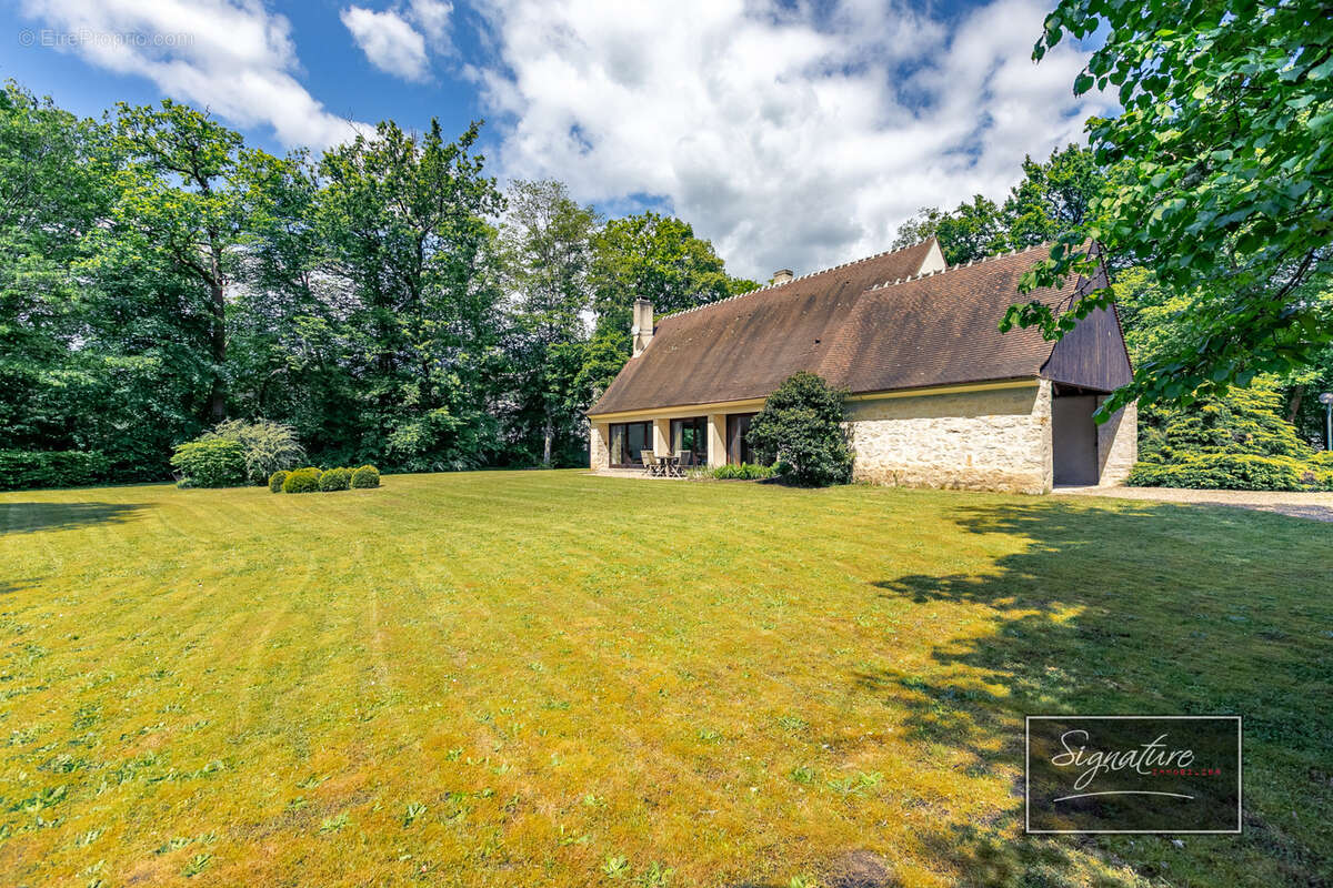 Maison à LAMORLAYE