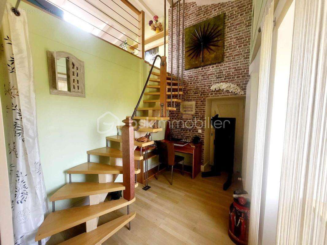 Maison de caractère de 243 m² à Privas - photo 17