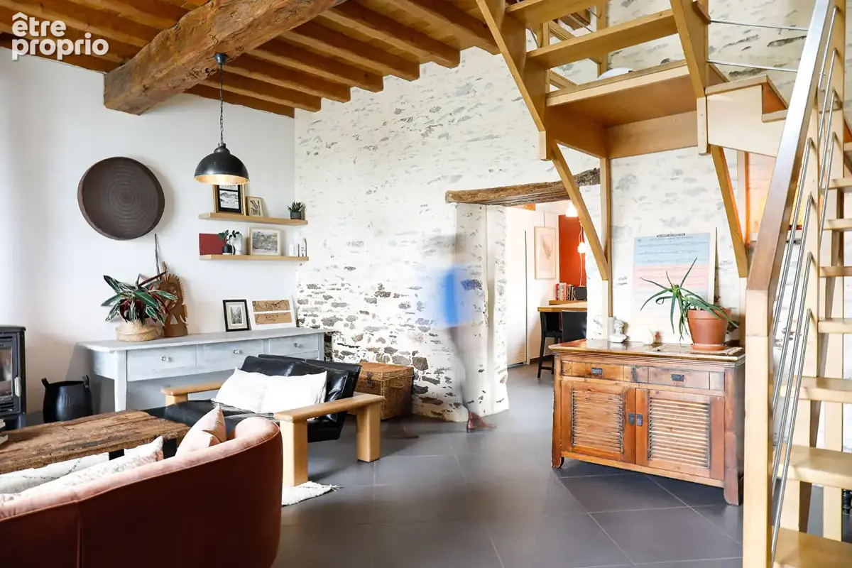ARZAL 56190, Maison de charme en pierres avec piscine intérieure, gite indépendant et hangar, à 13 kms des plages et 4 kms de l' - photo 4