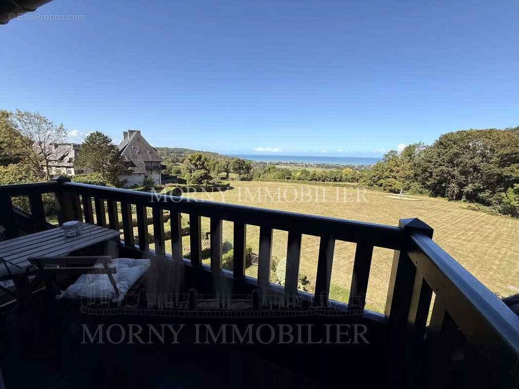 Appartement à TOURGEVILLE