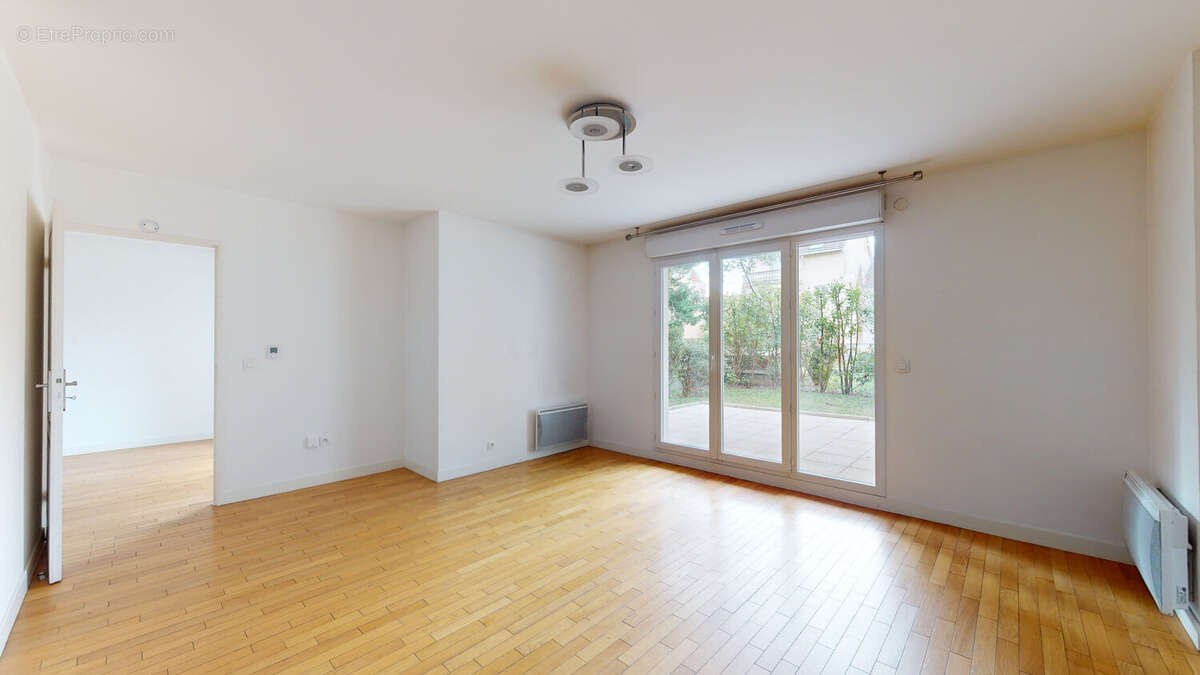 Appartement à LE PERREUX-SUR-MARNE