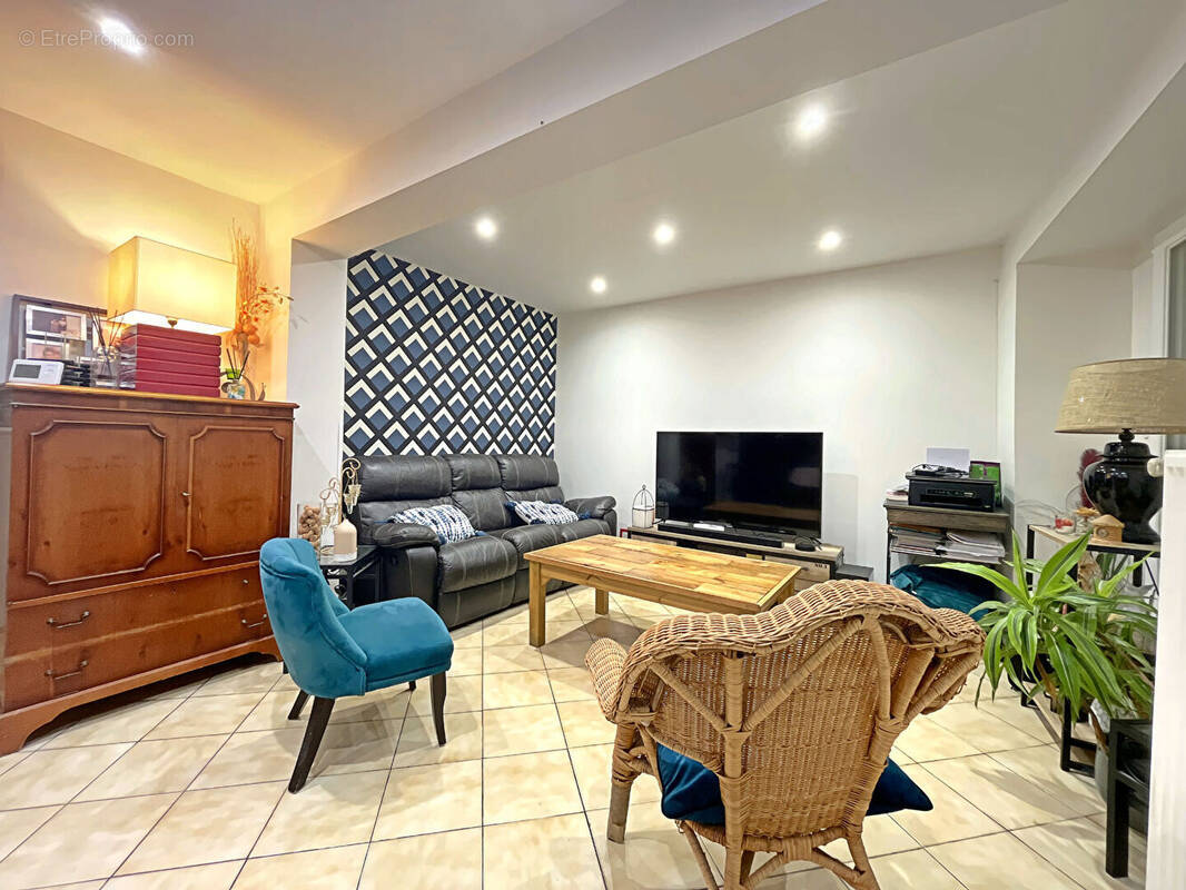 Maison à BOULT-SUR-SUIPPE