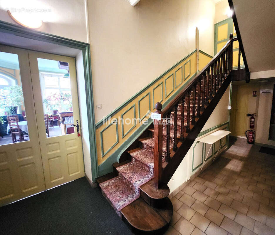 Appartement 660 m² à Felletin  - photo 5