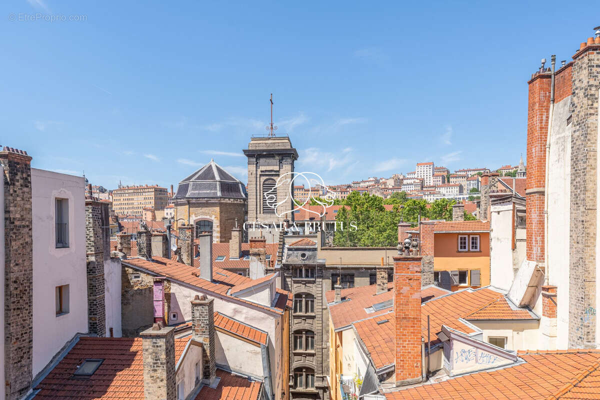 Appartement à LYON-1E