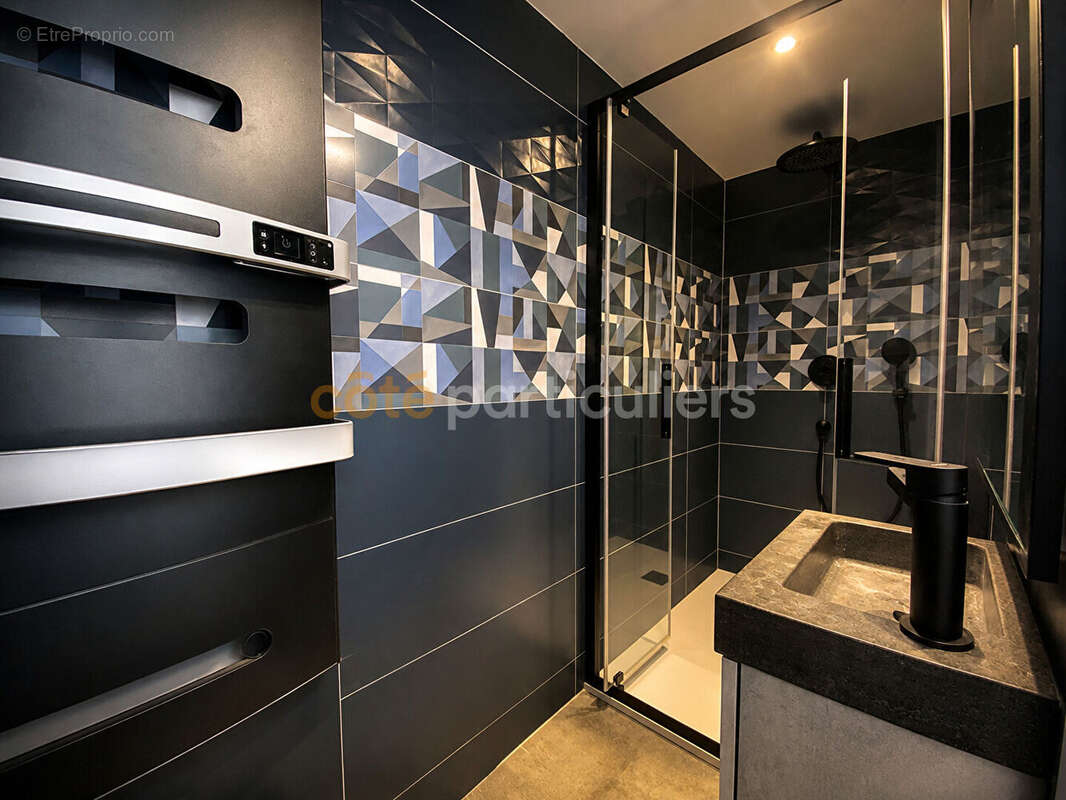 Villa d'exception de 360 m² aux portes de La Rochelle - Saint-Xandre - photo 15