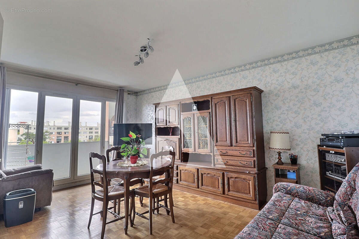 Appartement Saint Gratien 4 pièces - photo 5