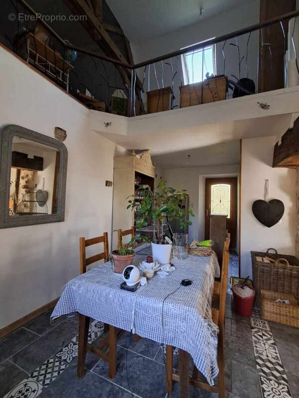Maison à LE MENOUX