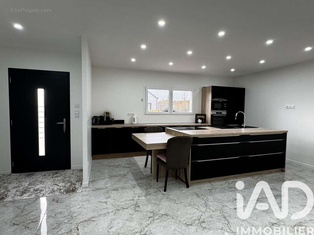 Photo 2 - Maison à ROMORANTIN-LANTHENAY