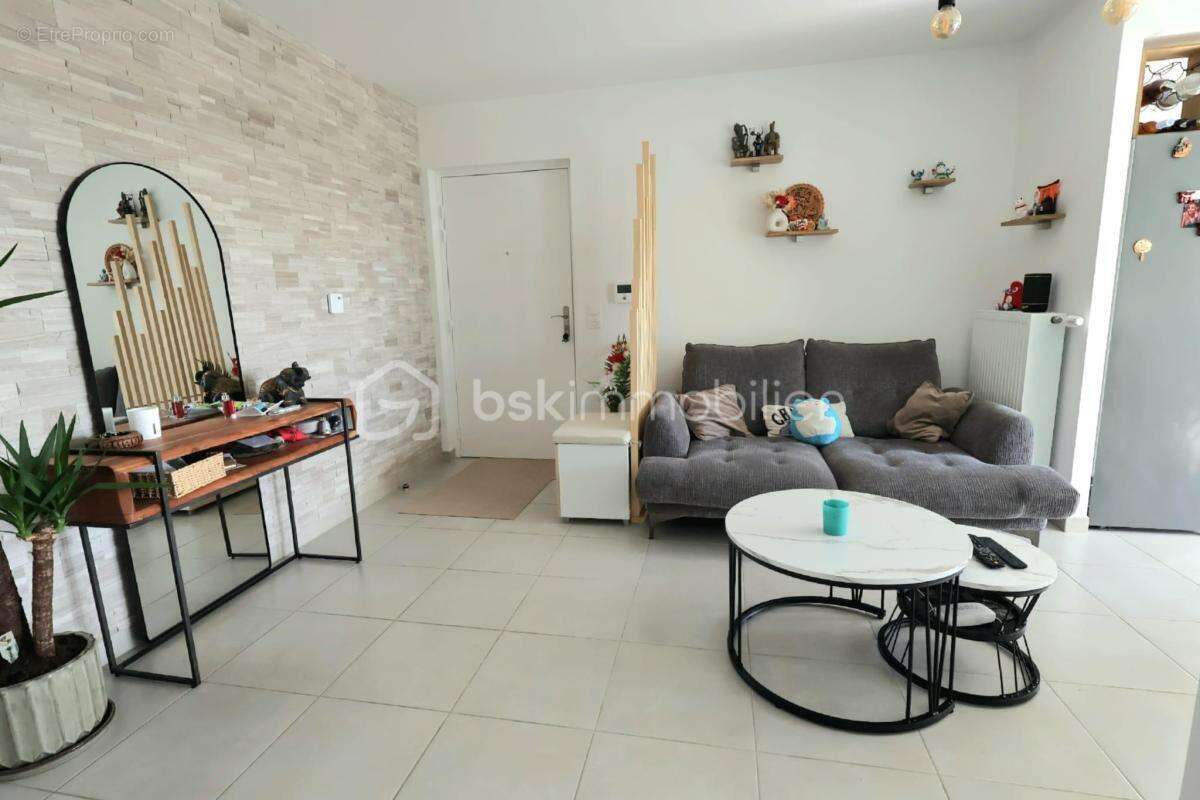 Appartement à CHESSY