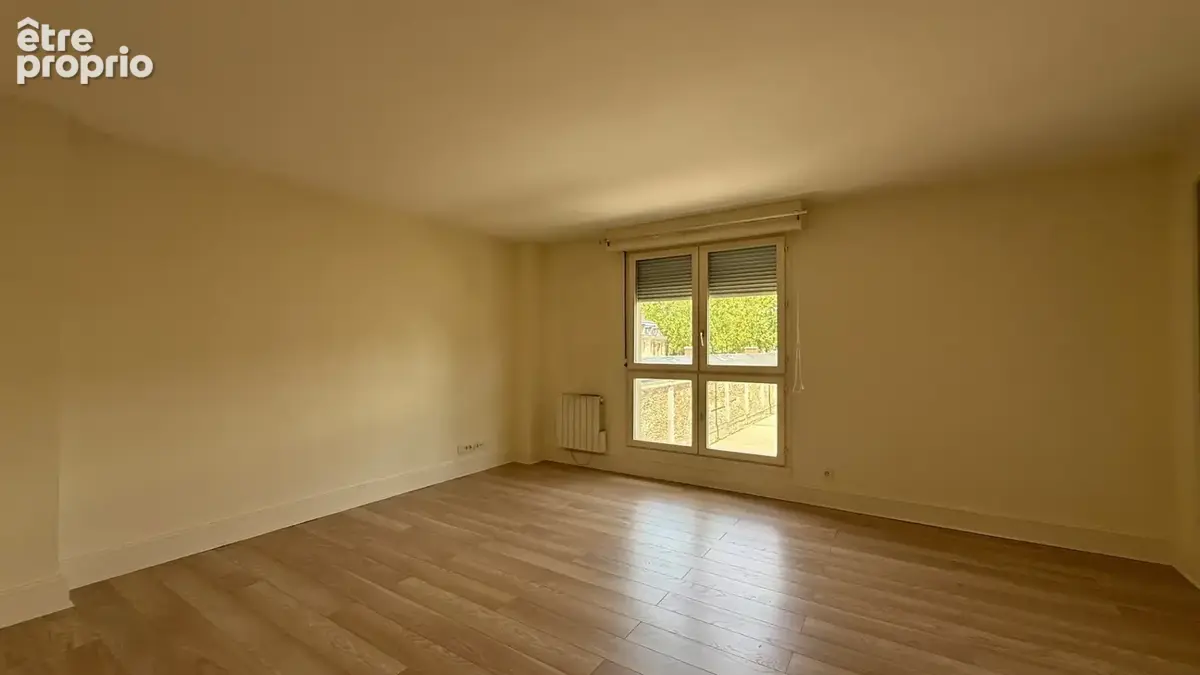 A vendre 2p 49m2 bon etat les hesperides des maneges a versailles - photo 2