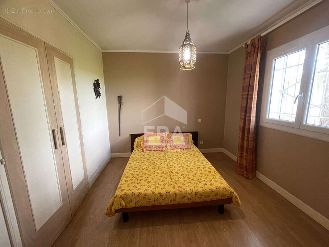 Maison à SAINT-MAUR