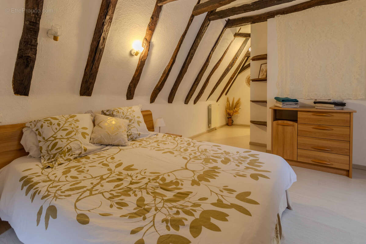 Appartement à BEYNAC-ET-CAZENAC