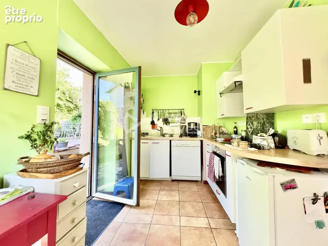 Maison 8 pièces 243 m² à vendre à Combronde (63460) - photo 8
