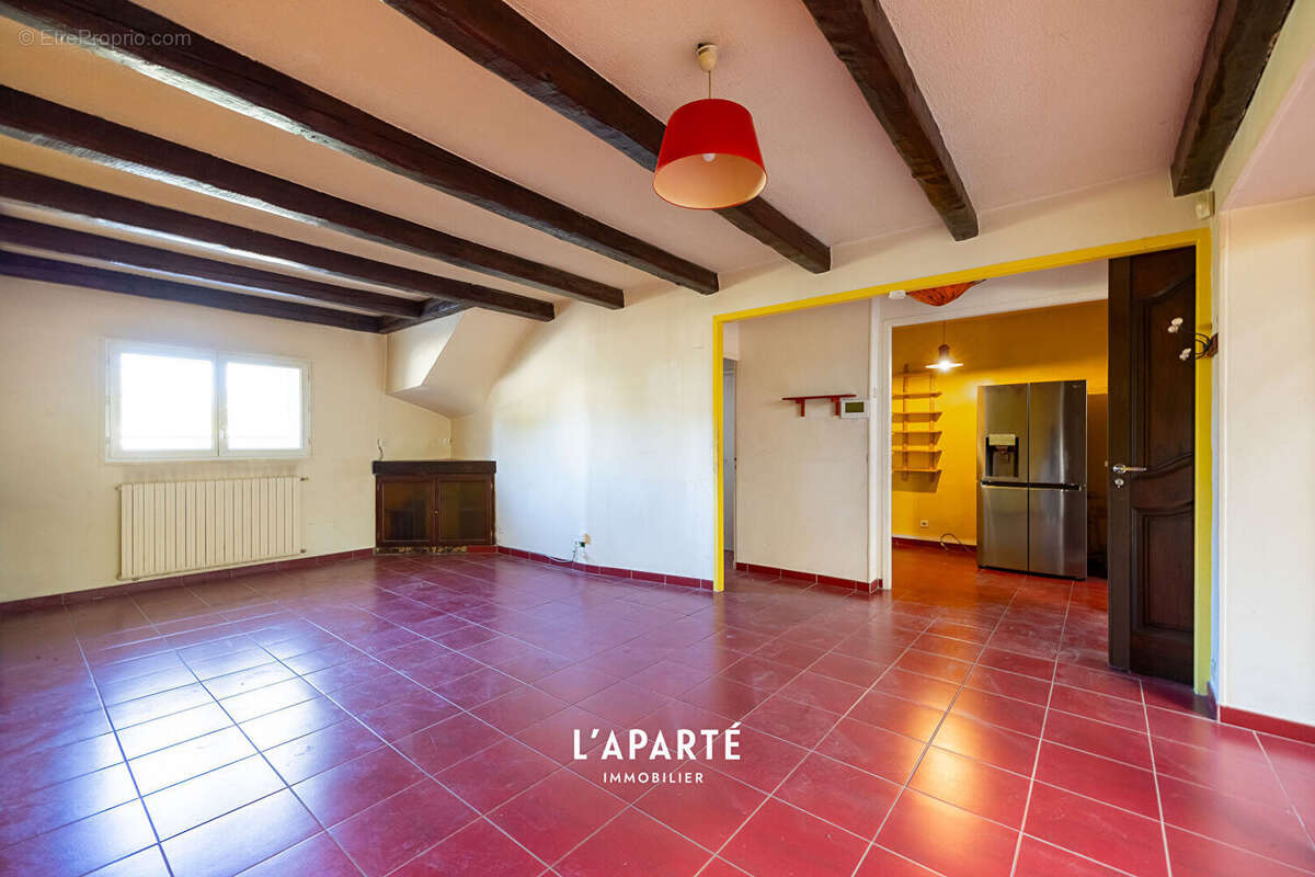 Maison à MARSEILLE-4E