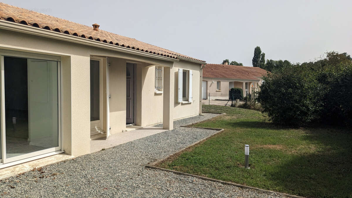 Maison à AMURE