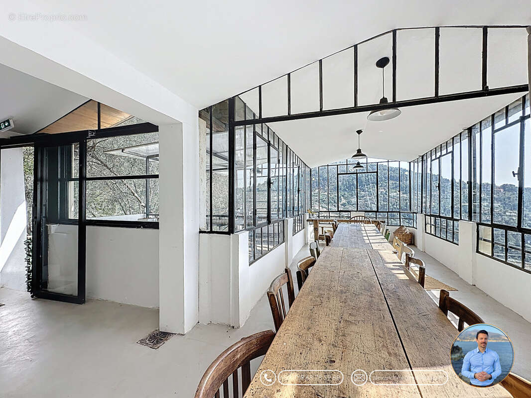 Commerce à CASTELLAR