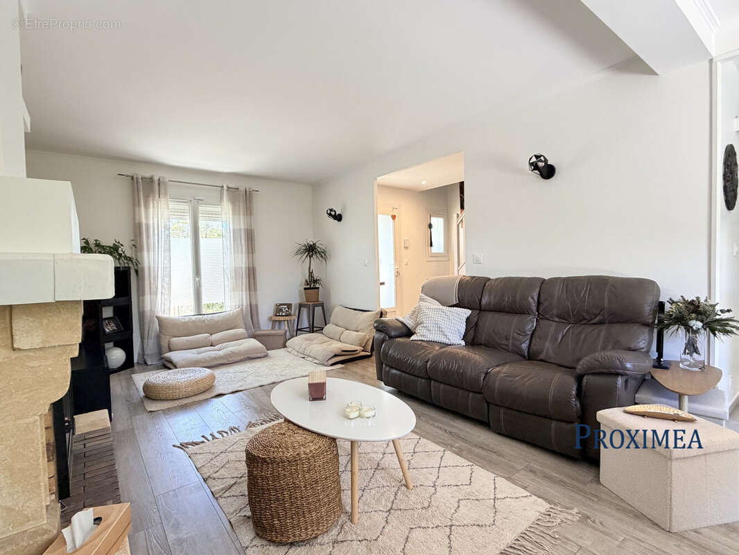 Maison à PONTAULT-COMBAULT