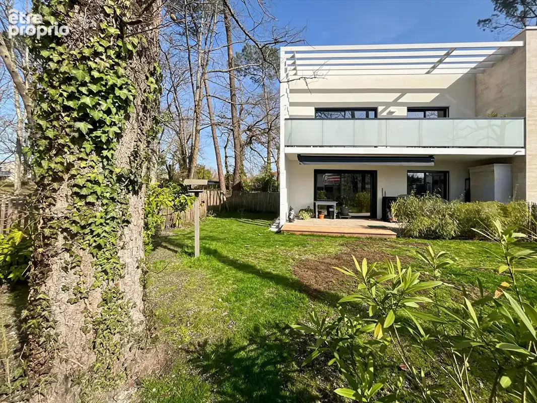 Photo Appartement à Pessac au prix de 399 000€