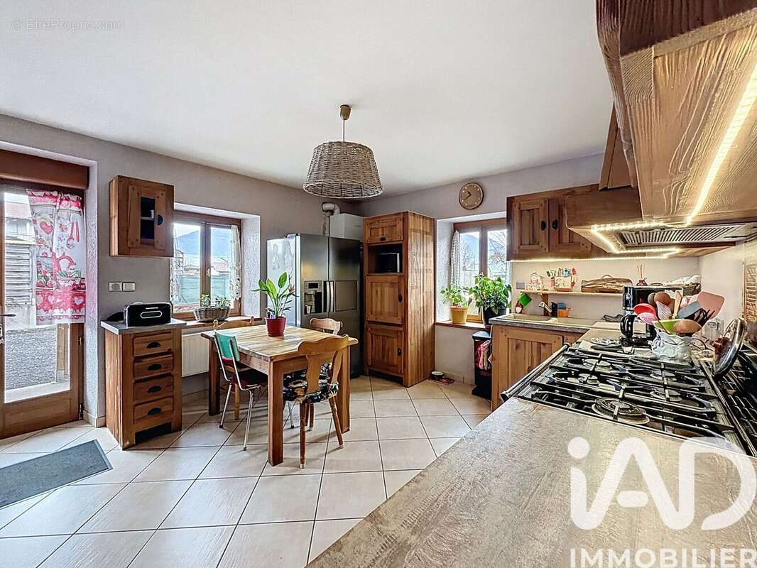 Photo 2 - Appartement à SAINT-PIERRE-EN-FAUCIGNY