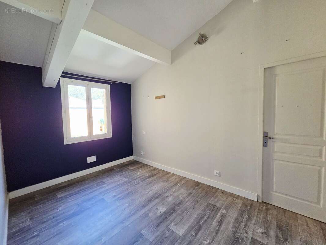 Maison 148 m² à Mirepeisset  - photo 8