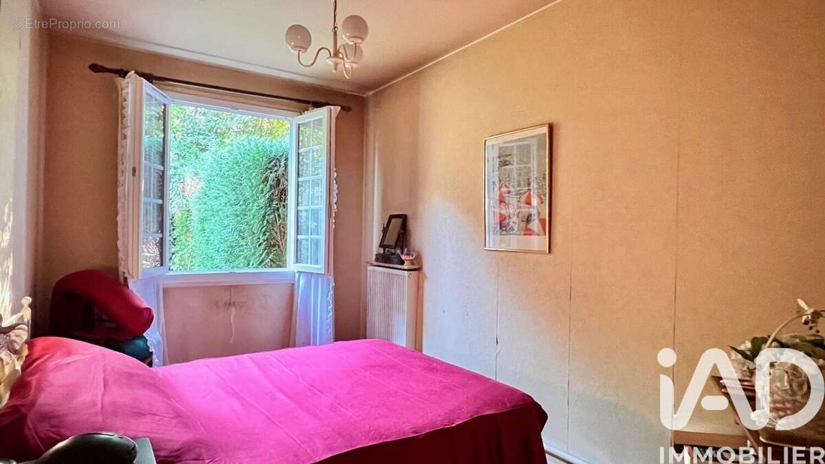 Photo 7 - Maison à VERT-SAINT-DENIS