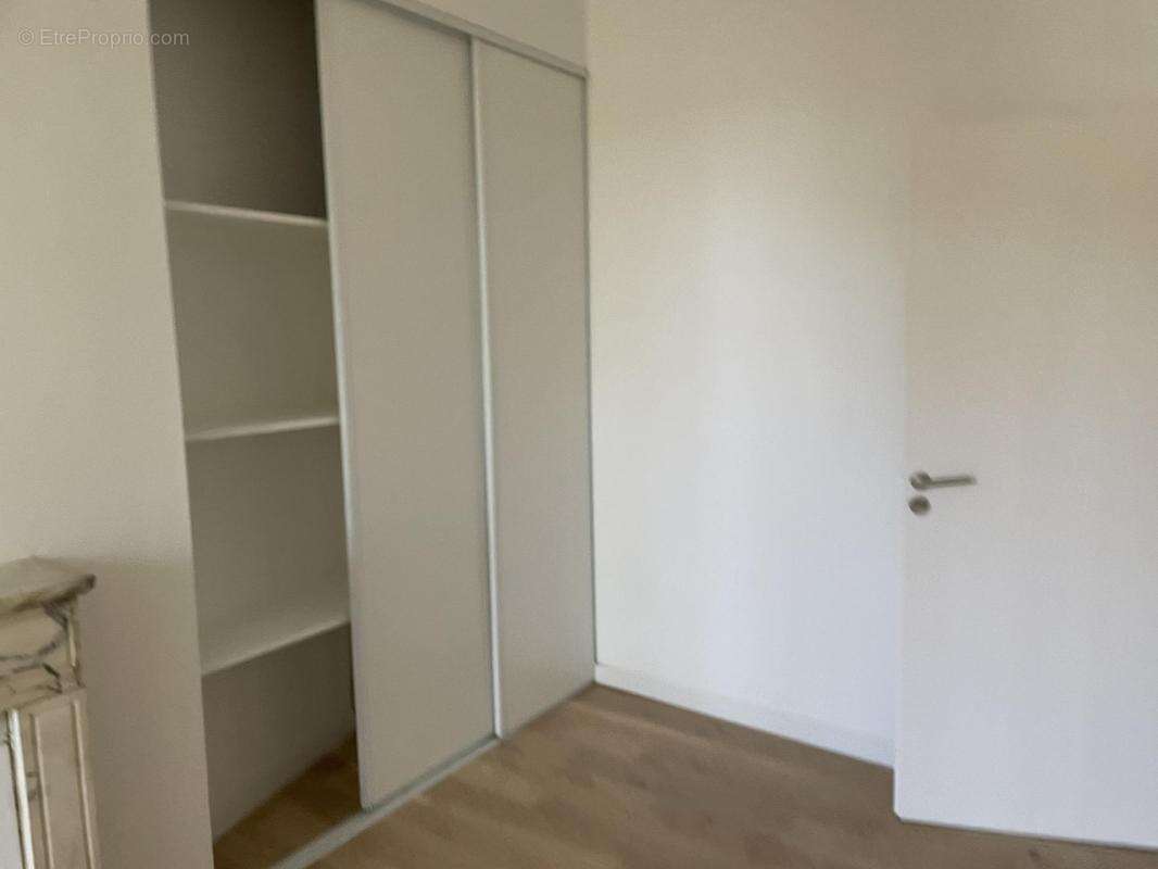 Appartement à UZES