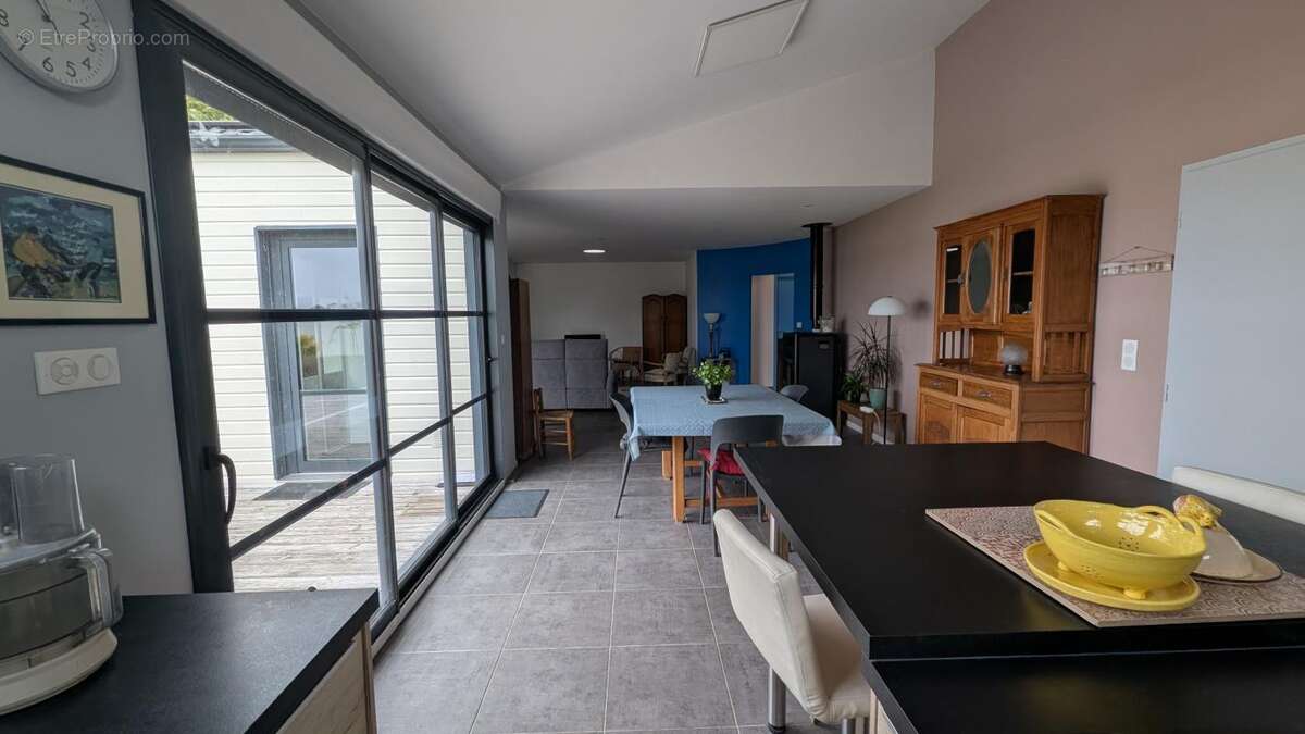 Maison à SAINT-CHRISTOPHE