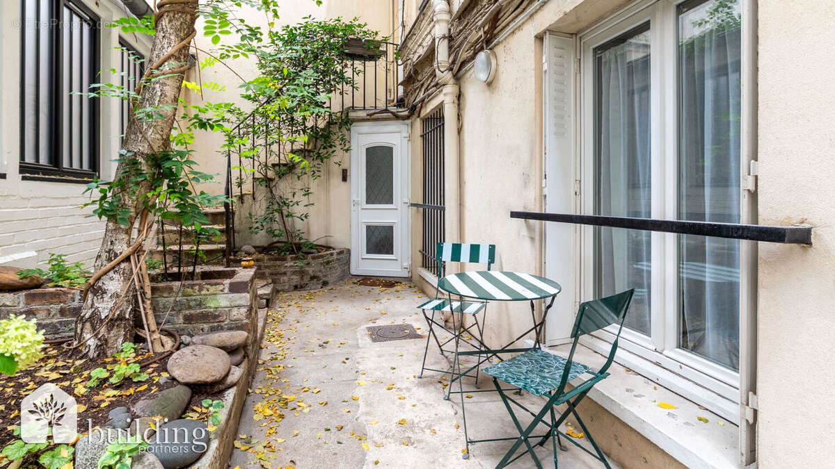 Appartement à PARIS-17E
