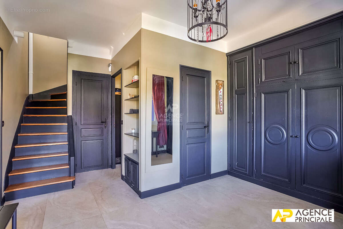 Maison à MAISONS-LAFFITTE