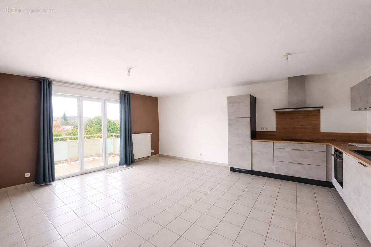 Appartement à HERICOURT