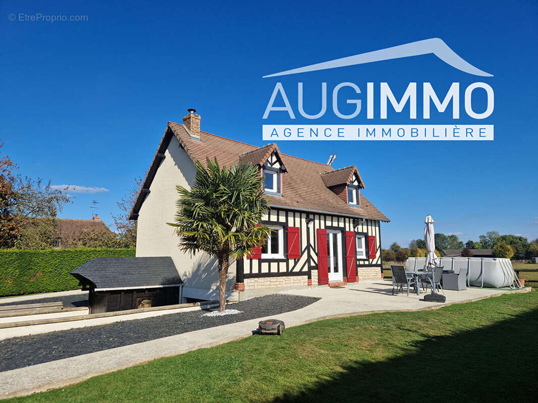 Maison à MOYAUX