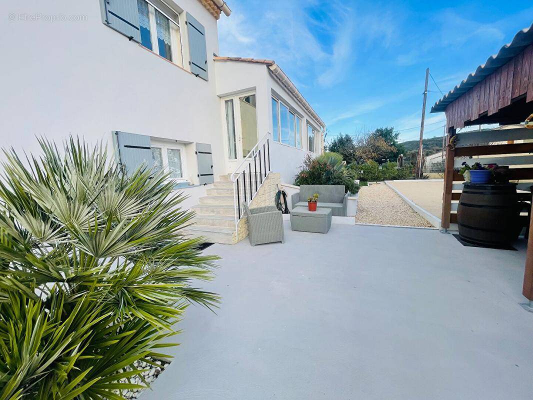 Maison à SAINT-MARTIN-DE-VALGALGUES