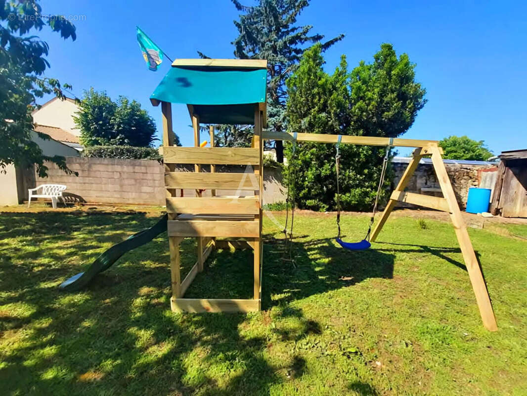 Maison à SAINT-MICHEL-EN-L'HERM