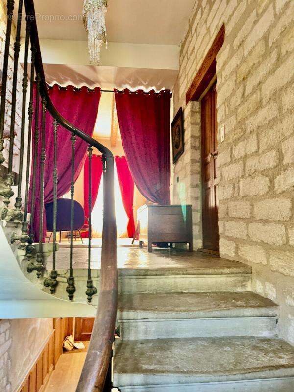 Maison à ADISSAN