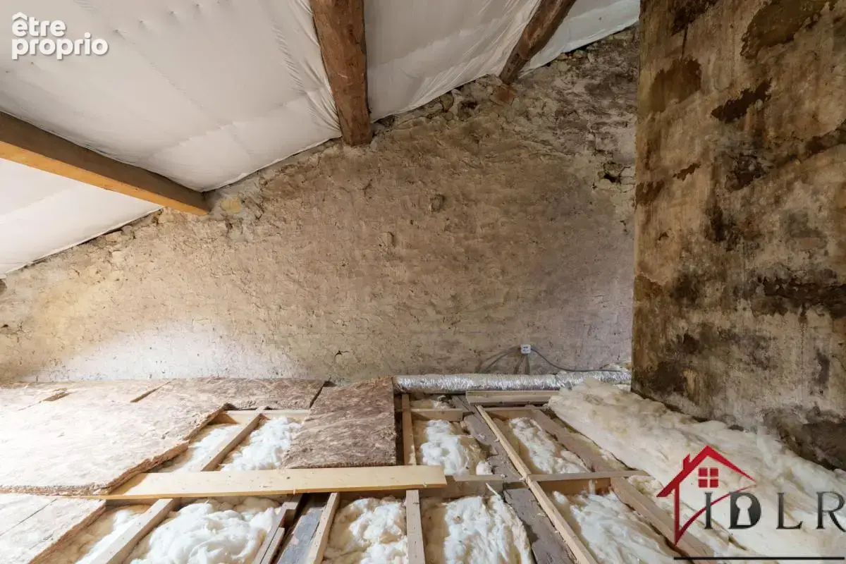 Une maison en pierre prête à accueillir vos projets - photo 13