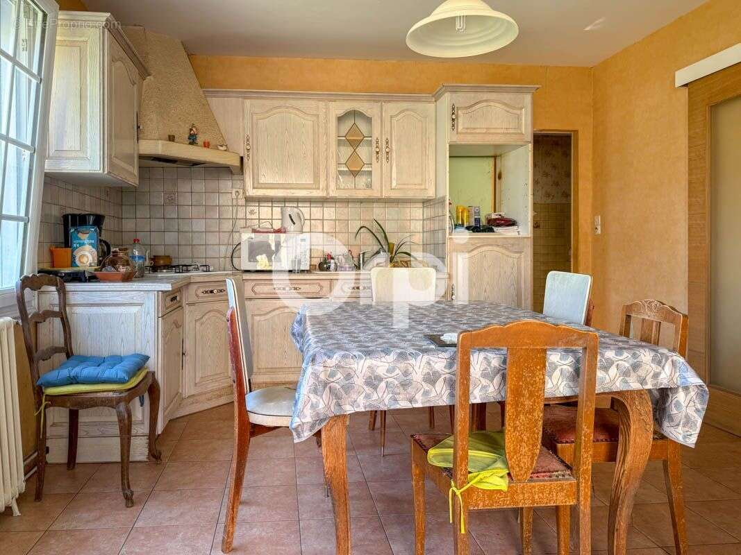 Maison à TONNAY-CHARENTE