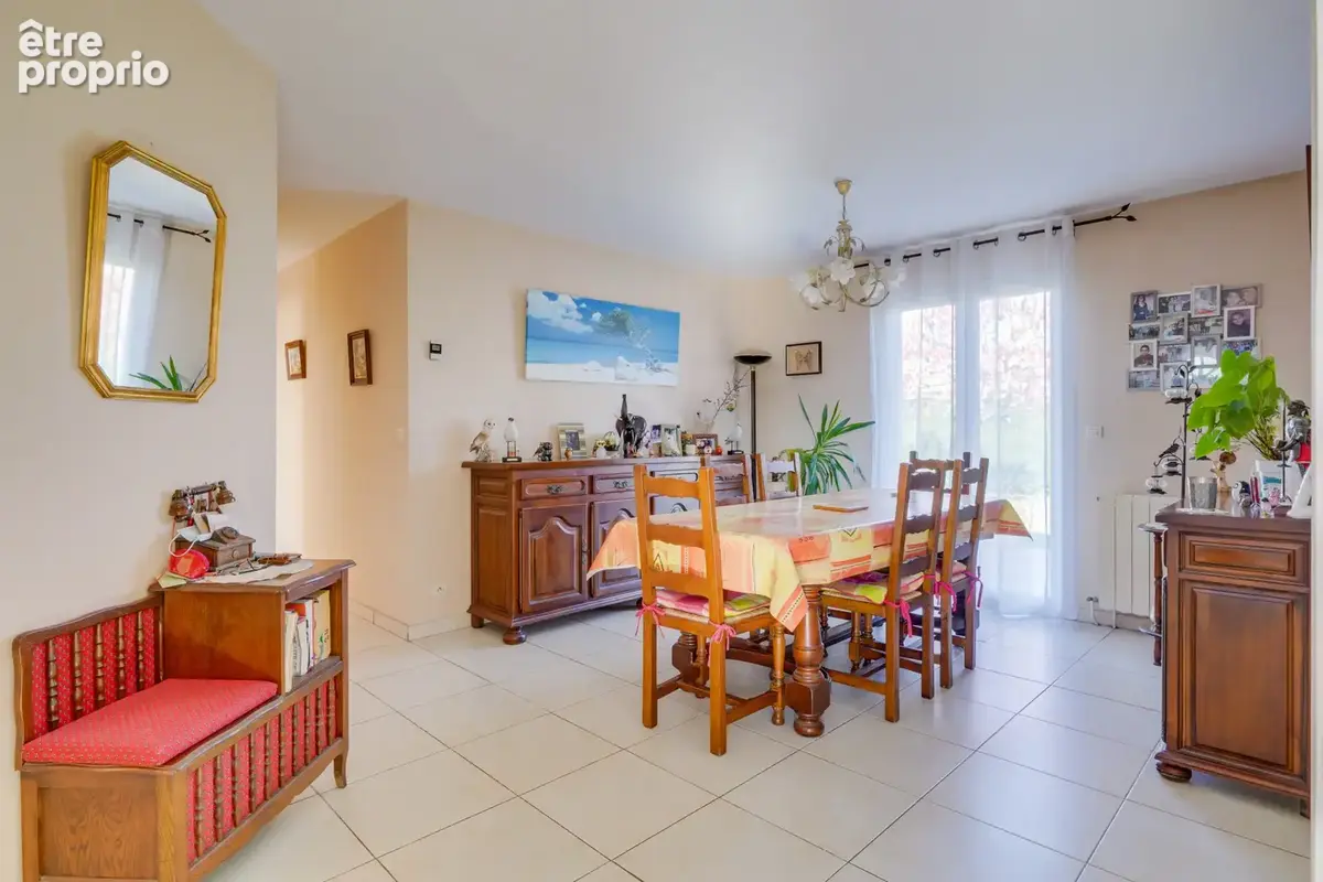 Maison 4 pièces de 102m2 sur parcelle de 1103m2 - photo 4