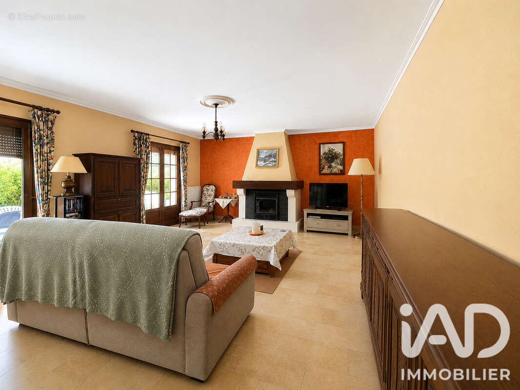Maison 193 m² à Glisolles  - photo 9