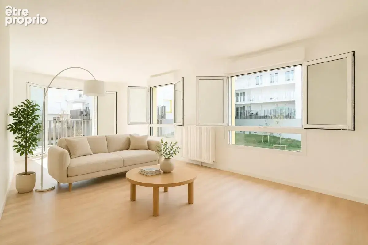 Appartement de 4 pièces de 84 m² à La Courneuve - photo 2
