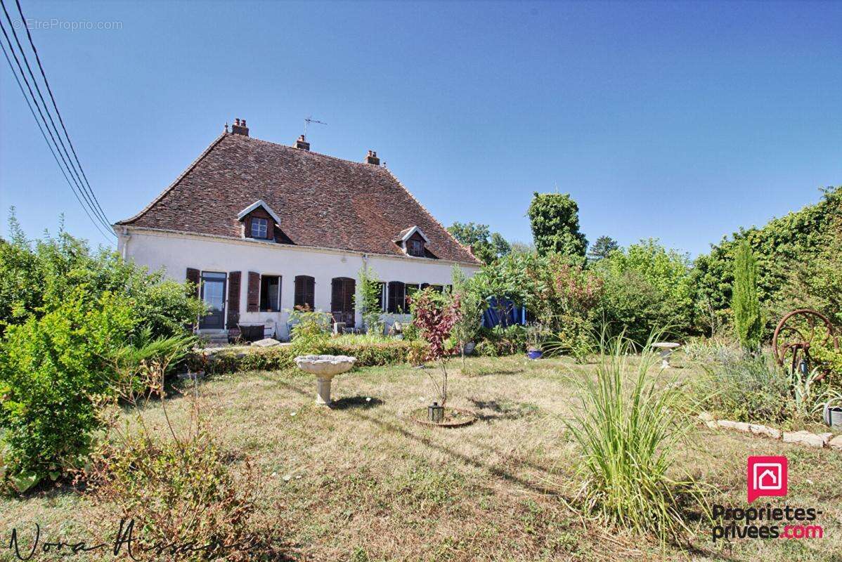 Maison  213 m2 - photo 3
