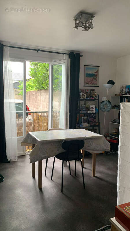 Appartement à LA RICHE