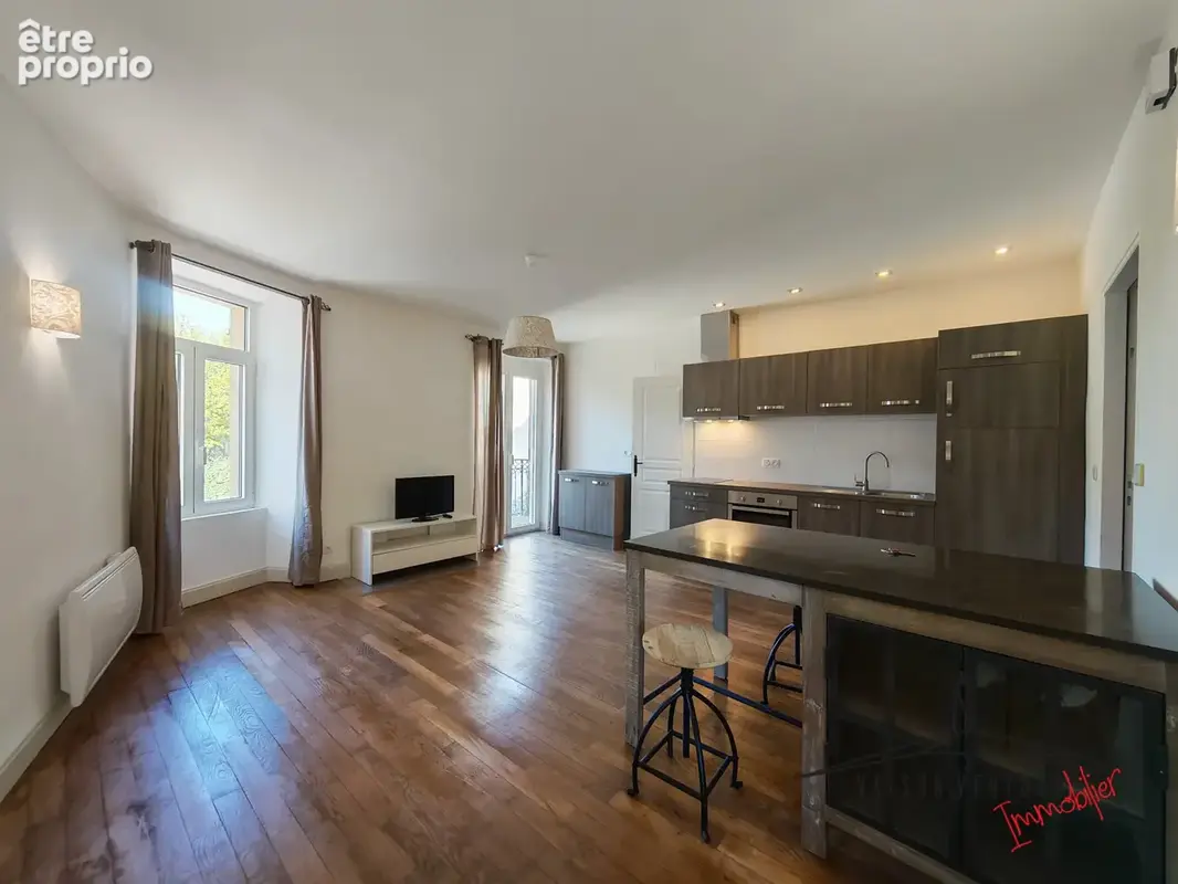 Bel immeuble en pierre- idéal investisseur   335 000 € fai - photo 11