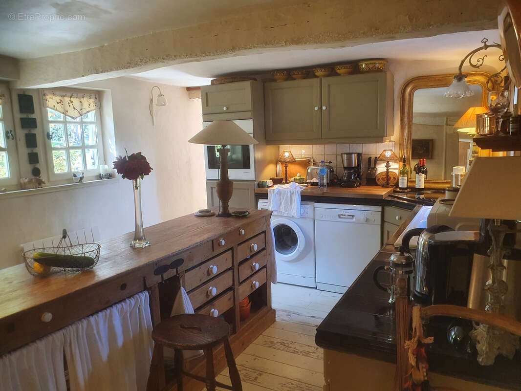 Maison à CORMEILLES