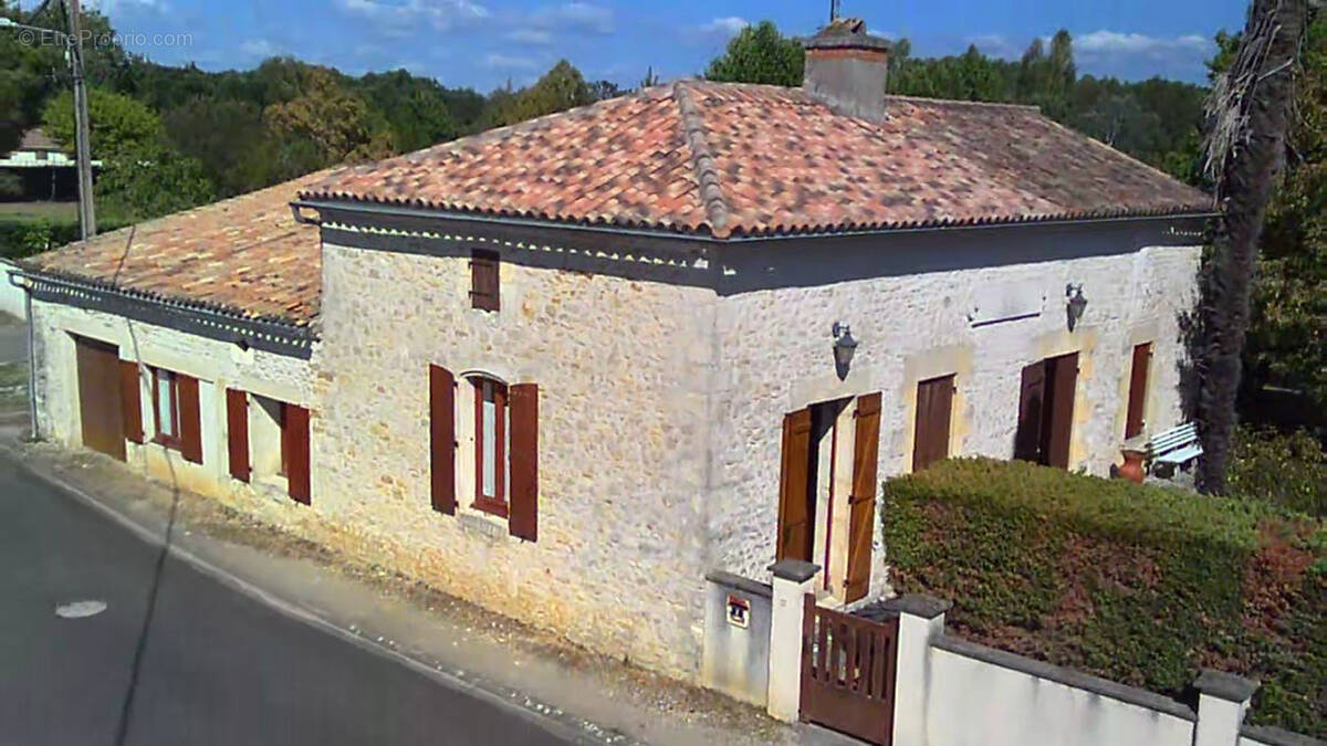 Maison à CARTELEGUE