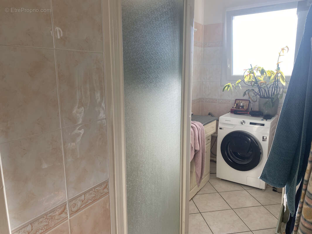 Appartement à BOURG-LES-VALENCE
