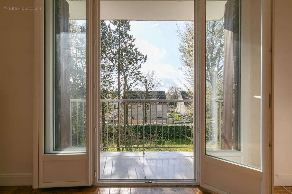 Appartement à OZOIR-LA-FERRIERE