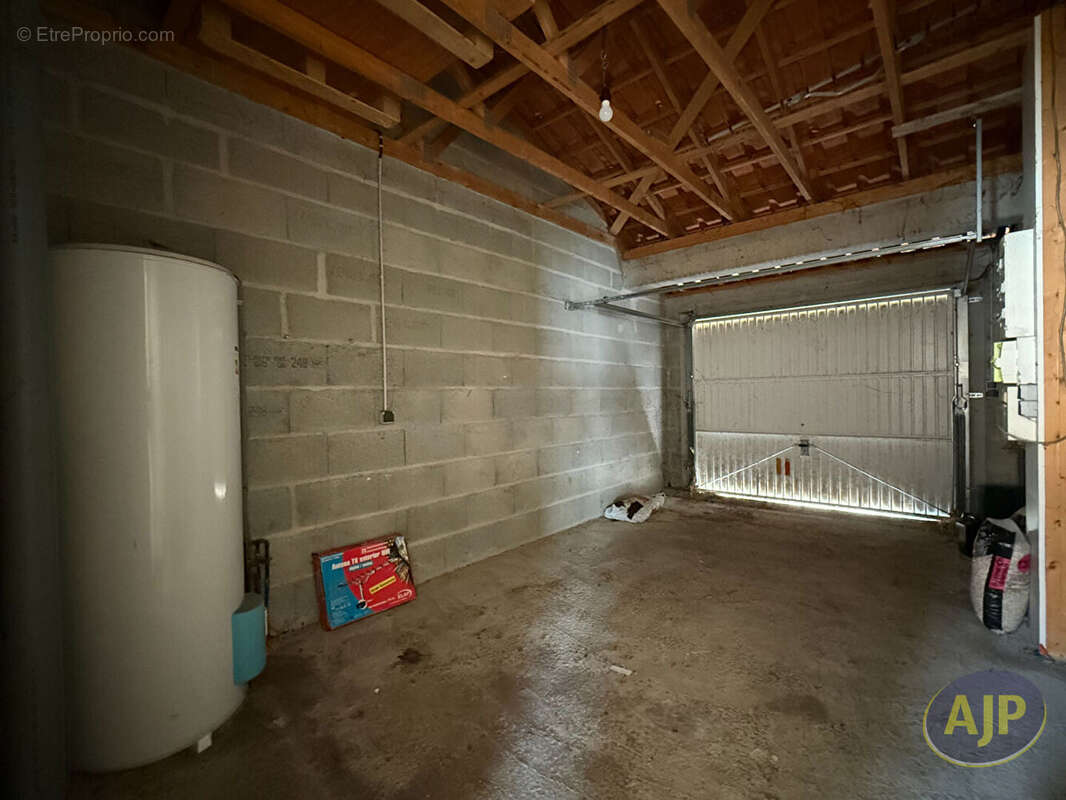 Maison à SAINTE-PAZANNE